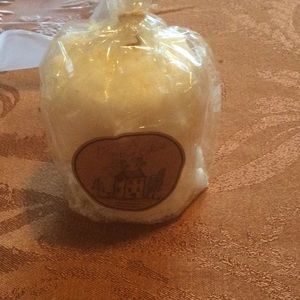 Handcrafted Snow cream candle